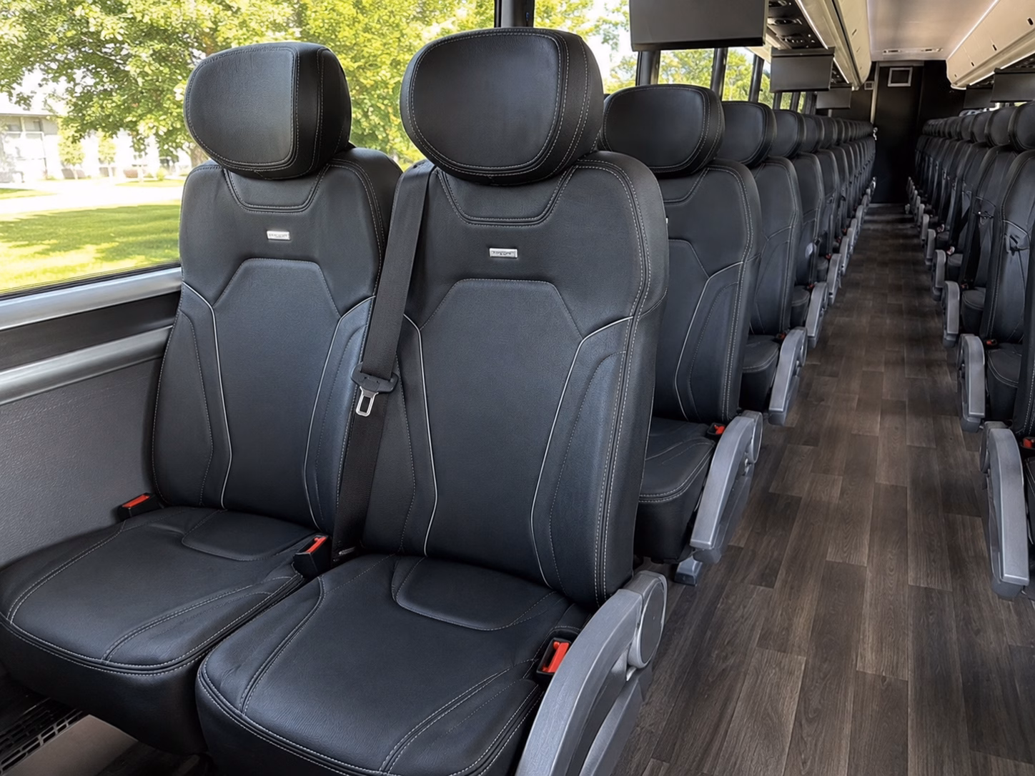 charter buses for suffolk school organized prom transportation