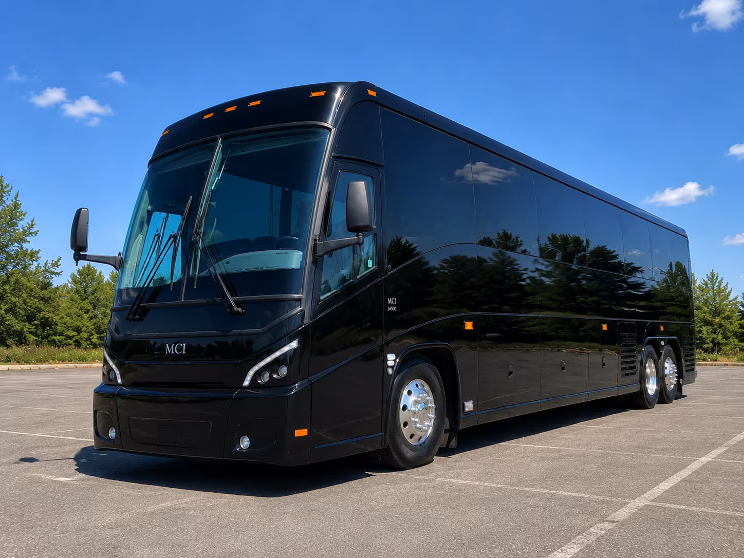 charter buses for weddings at the obici house and sleepy hole park