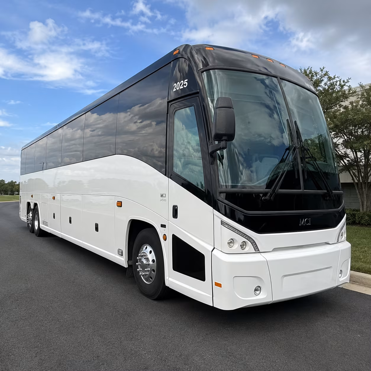 field trip buses to jamestown settlement from suffolk schools