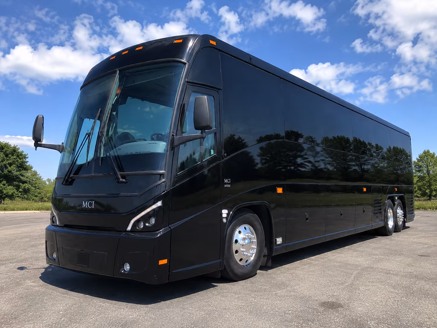 group buses for youth tournaments and amateur sporting events