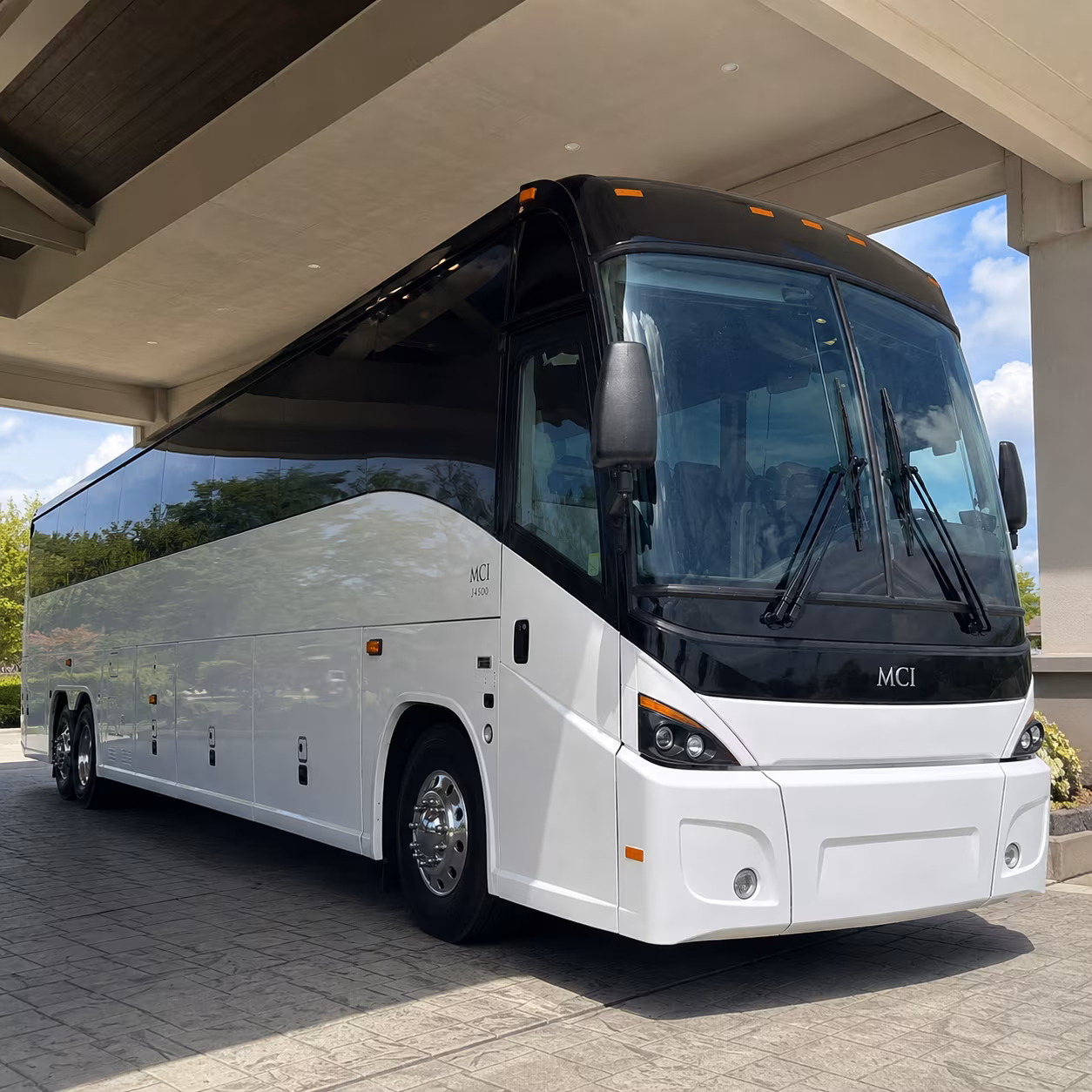 military shuttle buses to joint base langley eustis from the suffolk area