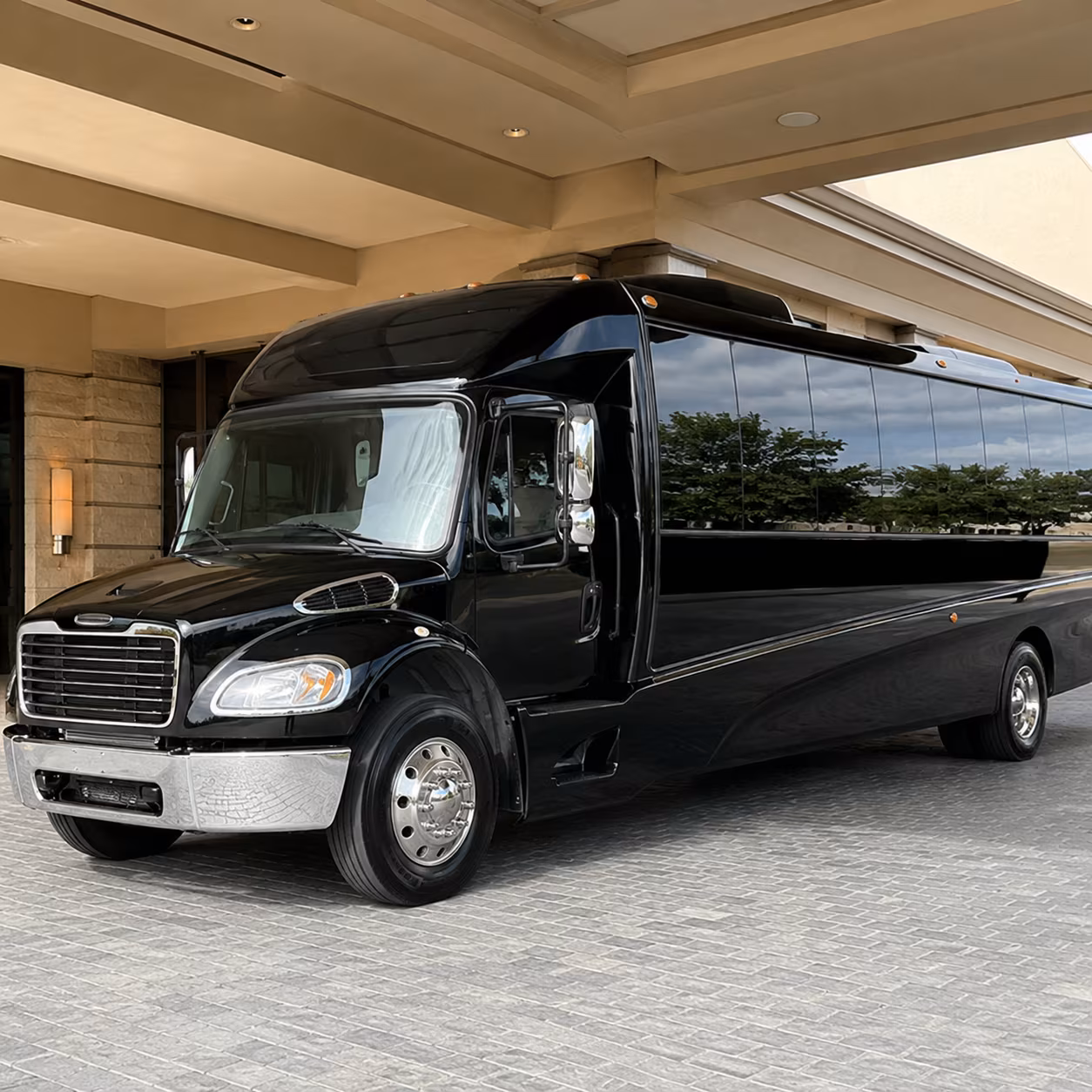minibus rentals for smaller suffolk prom groups