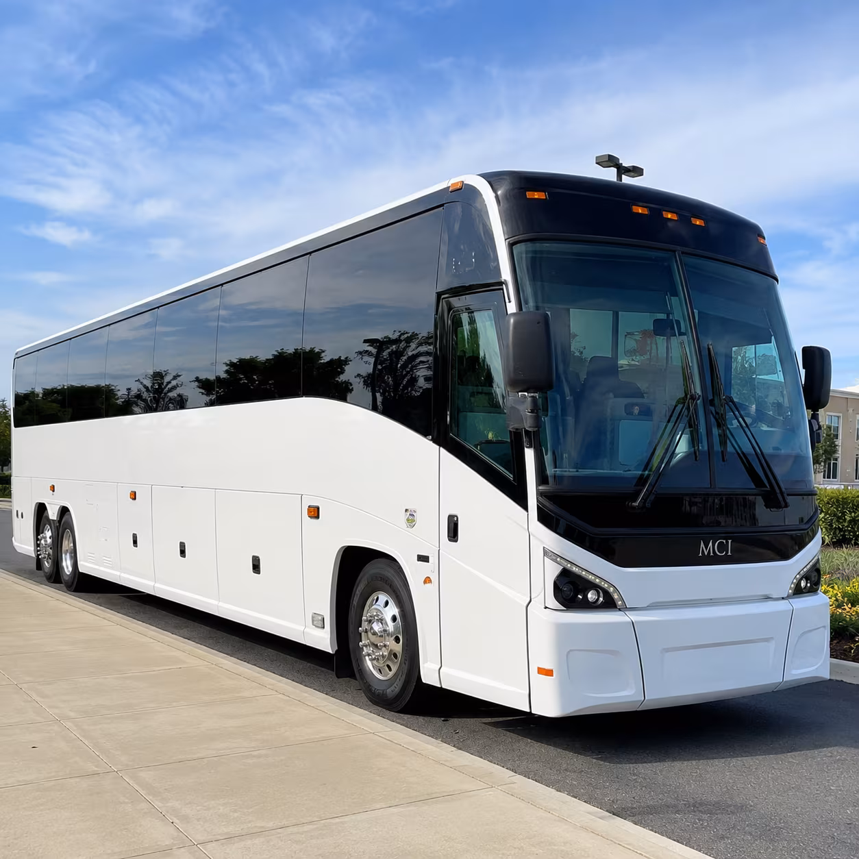 suffolk charter bus hero 3